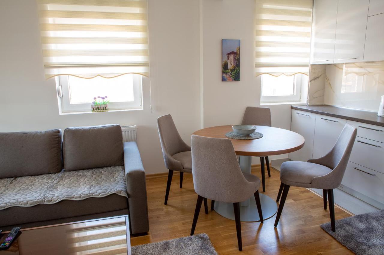 Novi Pazar Apartman Lux Exterior foto
